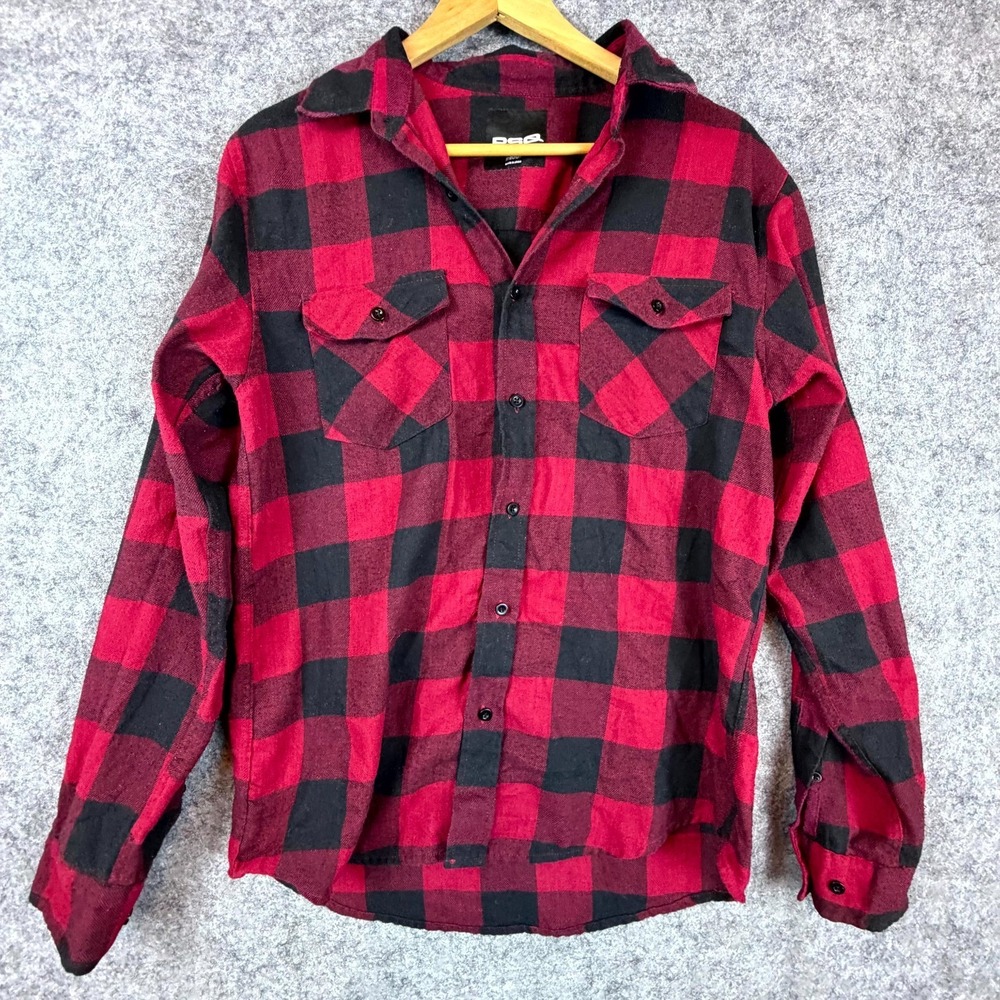 RSQ Flannel Shirt Mens M Red Black Buffalo Plaid Grunge Woodsmanโ Button Up
